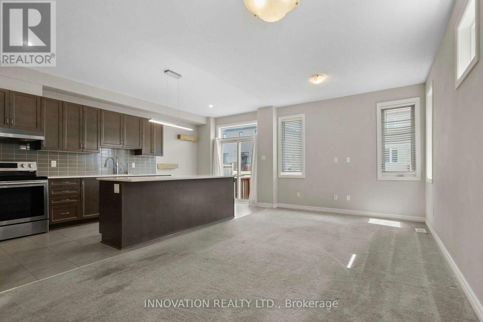 210 Bandelier Way, Ottawa, ON, K2S 2J4 - 10