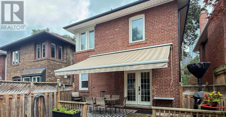 34 Maxwell Avenue, Toronto, ON, M5P 2B5 - 28