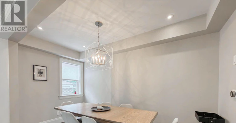 34 Maxwell Avenue, Toronto, ON, M5P 2B5 - 14