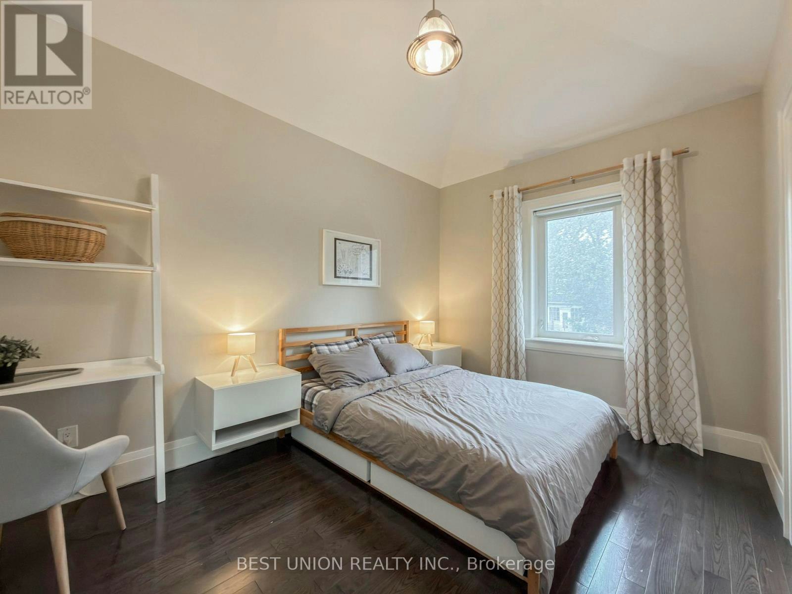 34 Maxwell Avenue, Toronto, ON, M5P 2B5 - 20