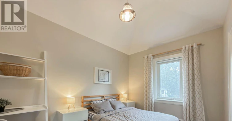 34 Maxwell Avenue, Toronto, ON, M5P 2B5 - 20