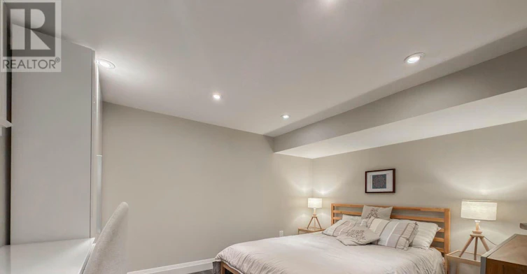 34 Maxwell Avenue, Toronto, ON, M5P 2B5 - 39
