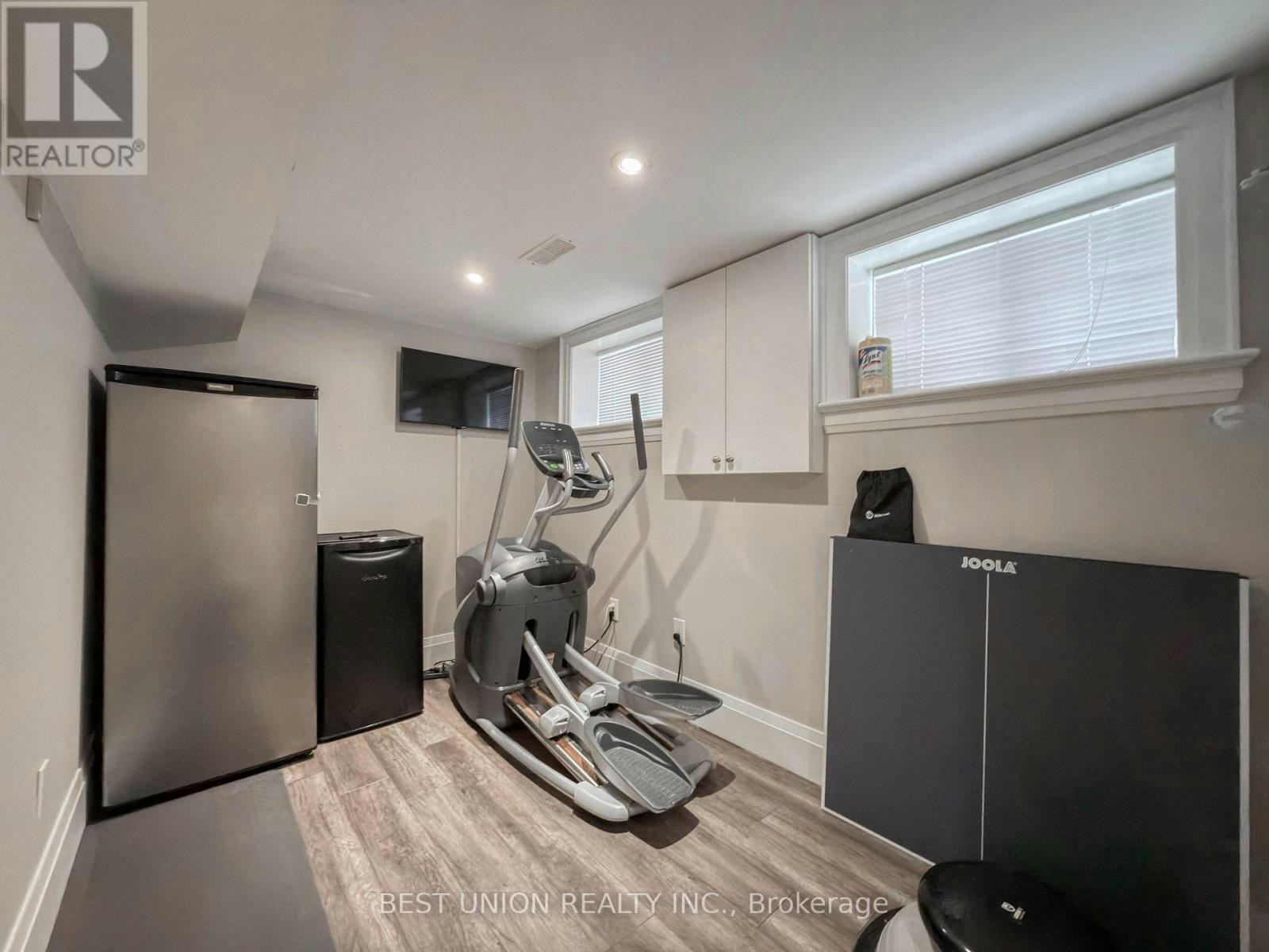 34 Maxwell Avenue, Toronto, ON, M5P 2B5 - 37