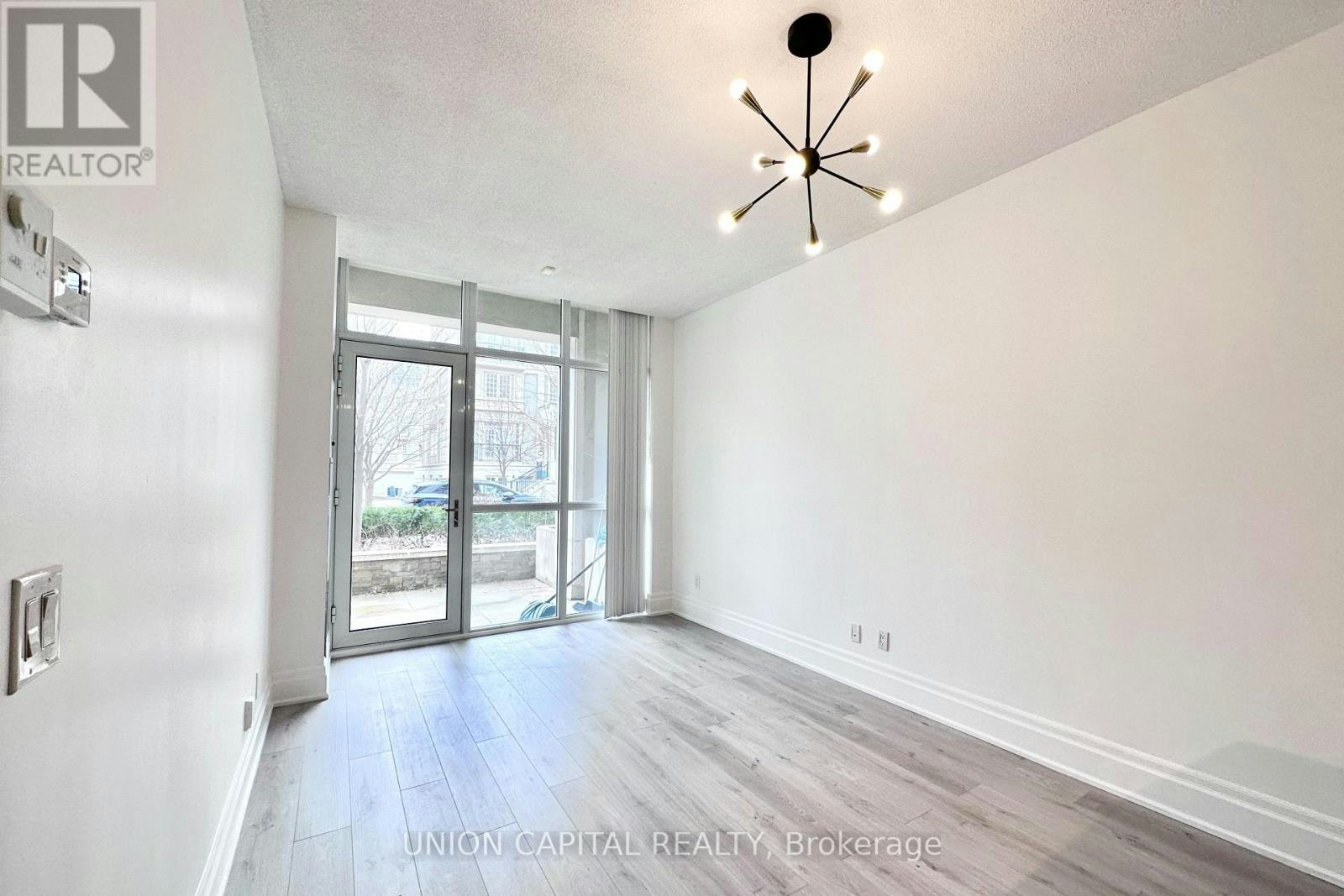 120-39 Upper Duke Crescent, Markham, ON, L6G 0B8 - 7