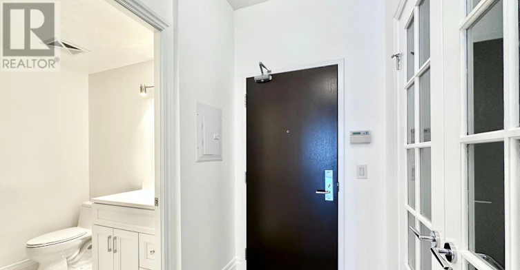 120-39 Upper Duke Crescent, Markham, ON, L6G 0B8 - 3