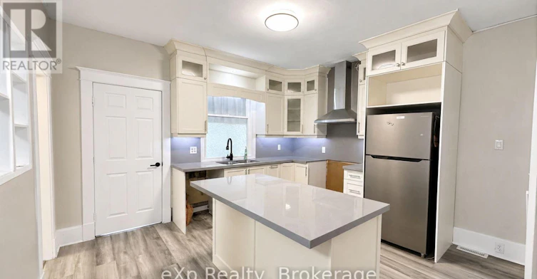 238 Elizabeth Street, Guelph, ON, N1E 2X3 - 3