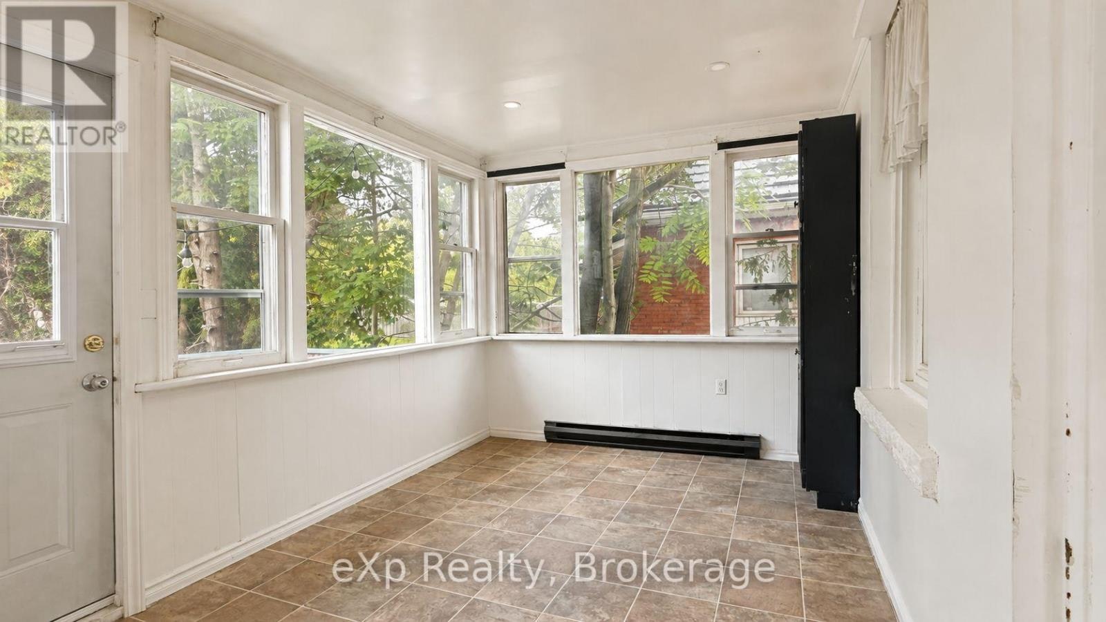 238 Elizabeth Street, Guelph, ON, N1E 2X3 - 13