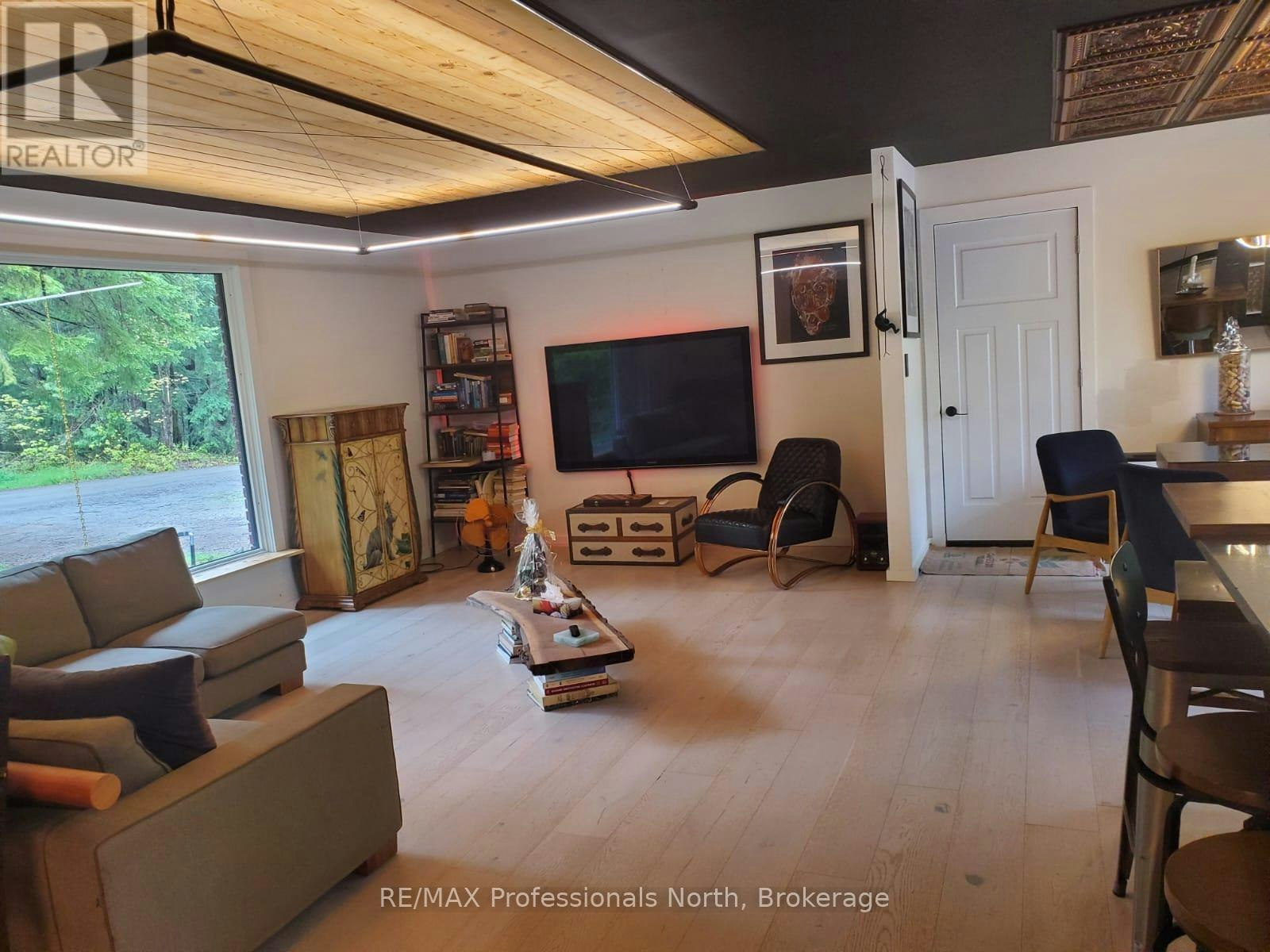 1460 Peterson Road, Bracebridge, ON, P1L 1X1 - 7