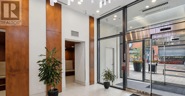1604-2212 Lakeshore Boulevard W, Toronto, ON, M8V 0C2 - 17
