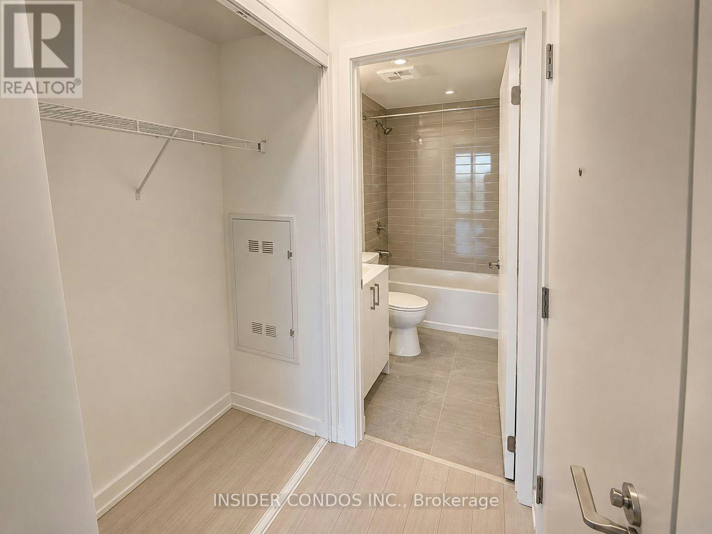 1620-4010 Eglinton Avenue W, Toronto, ON, M9P 1A6 - 7