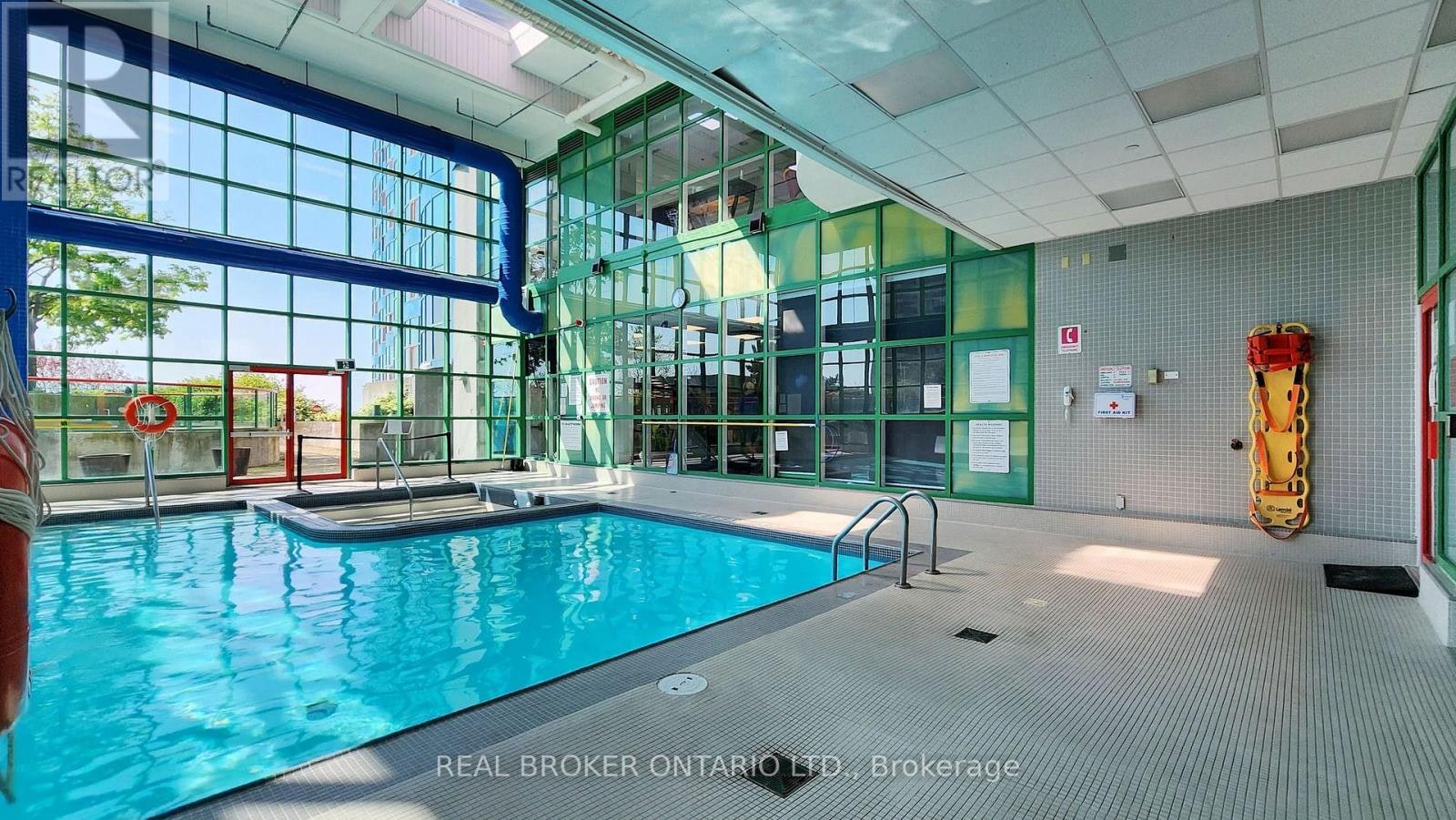 2108-99 Harbour Square, Toronto, ON, M5J 2H2 - 33