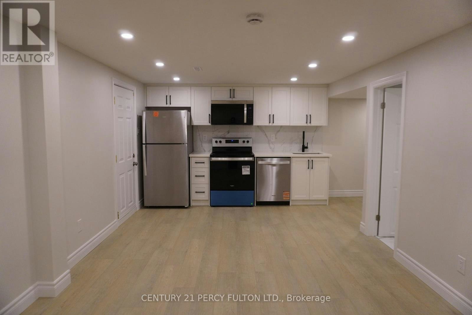 BSMT-2 Pitfield Road, Toronto, ON, M1S 1X7 - 2