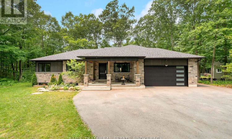 34 Oakwood Avenue
