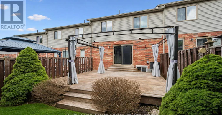 53 Washburn Drive, Guelph, ON, N1E 0B2 - 16
