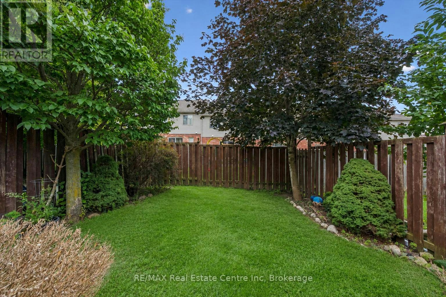 53 Washburn Drive, Guelph, ON, N1E 0B2 - 15