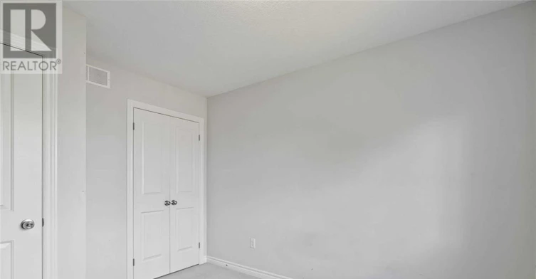 1315 Michael Circle, London, ON, N5V 0B8 - 28