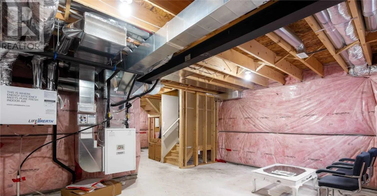 1315 Michael Circle, London, ON, N5V 0B8 - 36