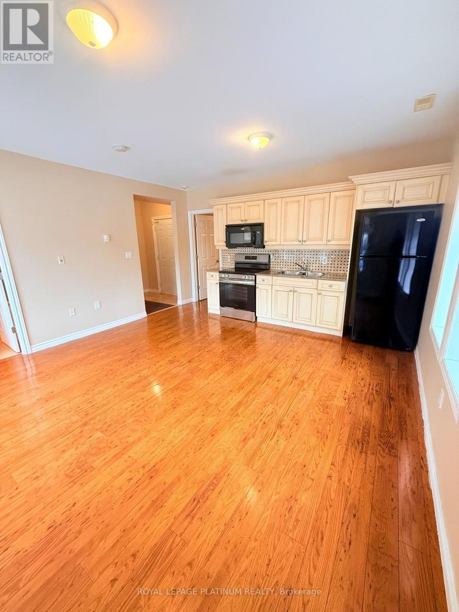 6-120 Sherman Avenue S, Hamilton, ON, L8M 2P9 - 11