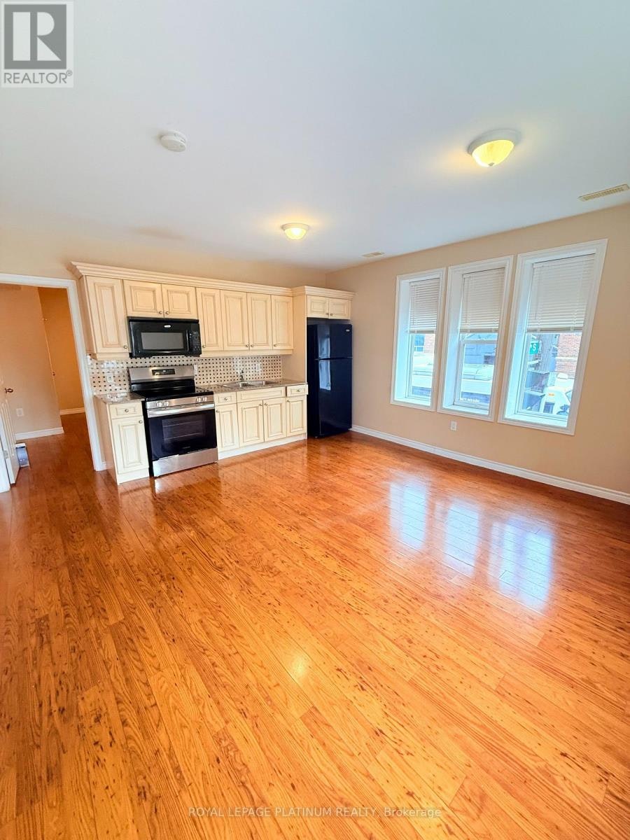 6-120 Sherman Avenue S, Hamilton, ON, L8M 2P9 - 9