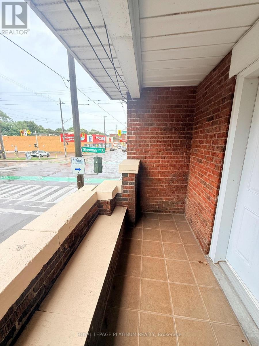 6-120 Sherman Avenue S, Hamilton, ON, L8M 2P9 - 20