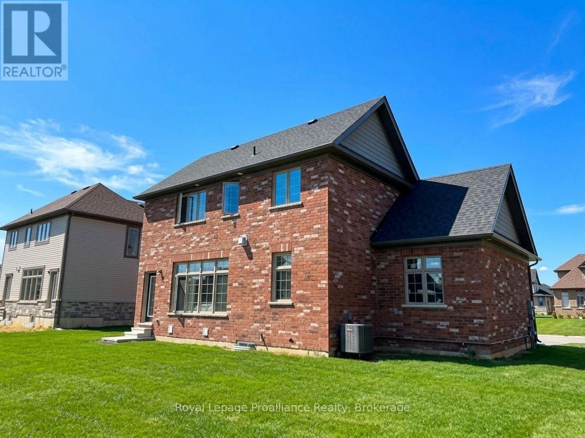 6 Larissa Park Drive, Quinte West, ON, K0L 1L0 - 16