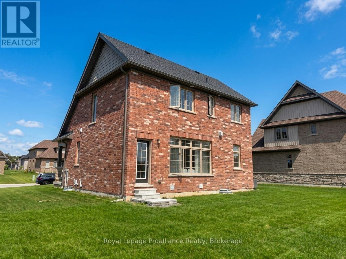 6 Larissa Park Drive, Quinte West, ON, K0L 1L0 - 13