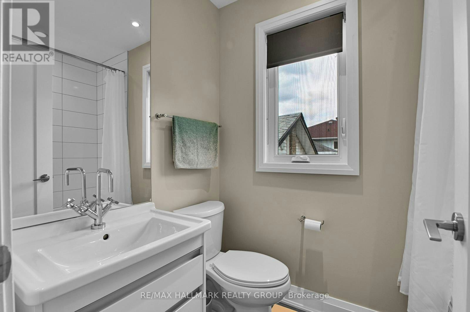 376A Wilmont Avenue, Ottawa, ON, K2A 0B1 - 25