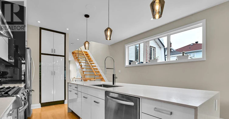 376A Wilmont Avenue, Ottawa, ON, K2A 0B1 - 11