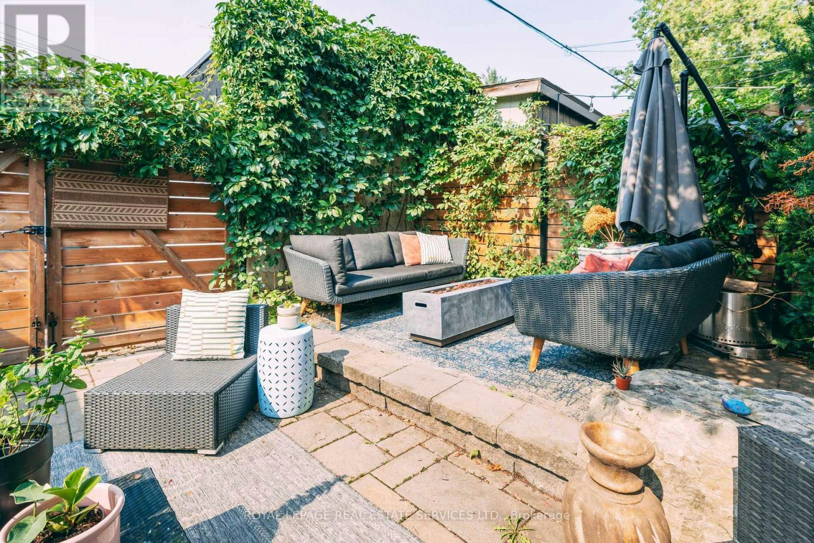 8 Henderson Avenue, Toronto, ON, M6J 2B7 - 12