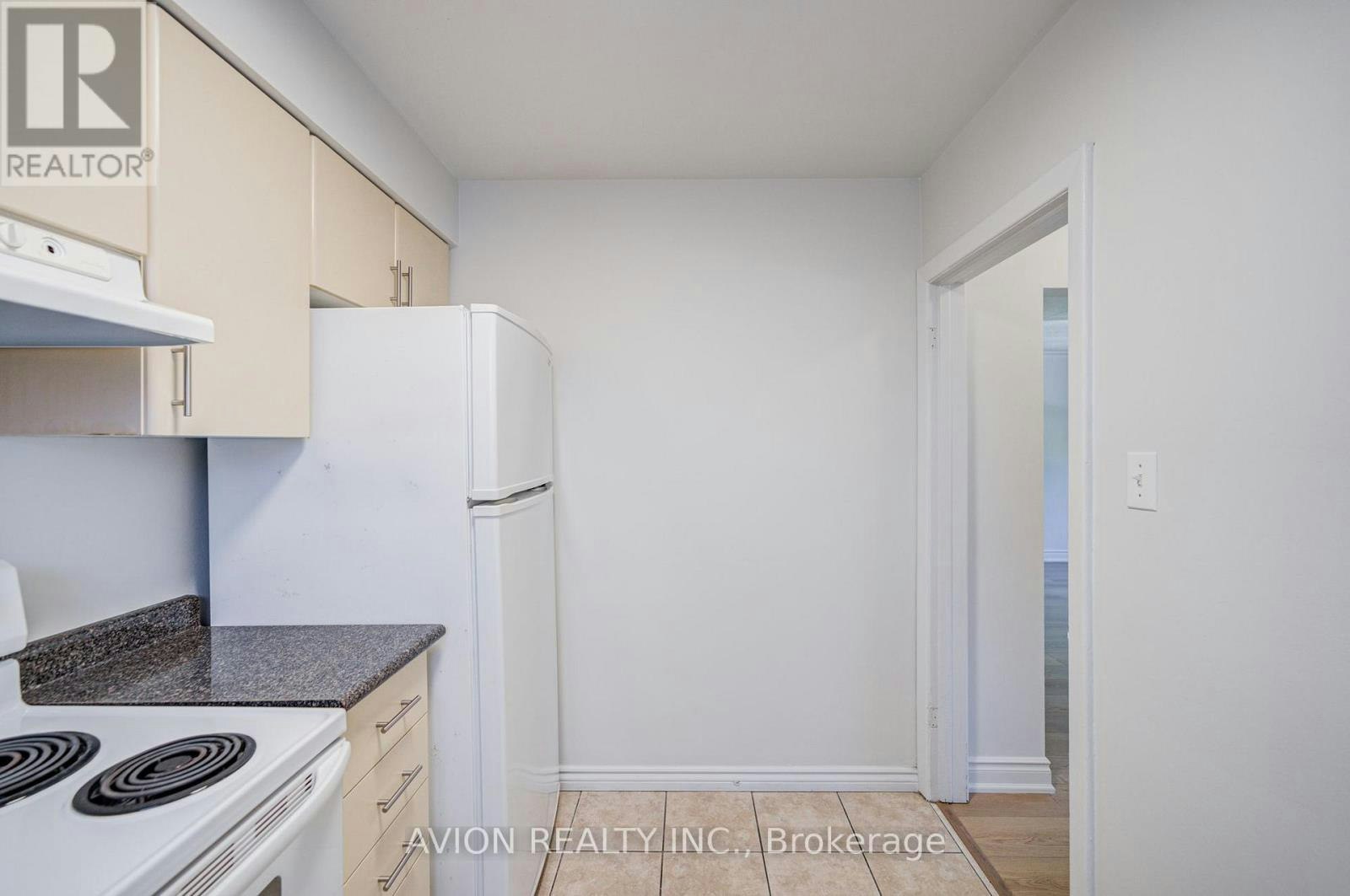 6-882 Broadview Avenue, Toronto, ON, M4K 2R1 - 12