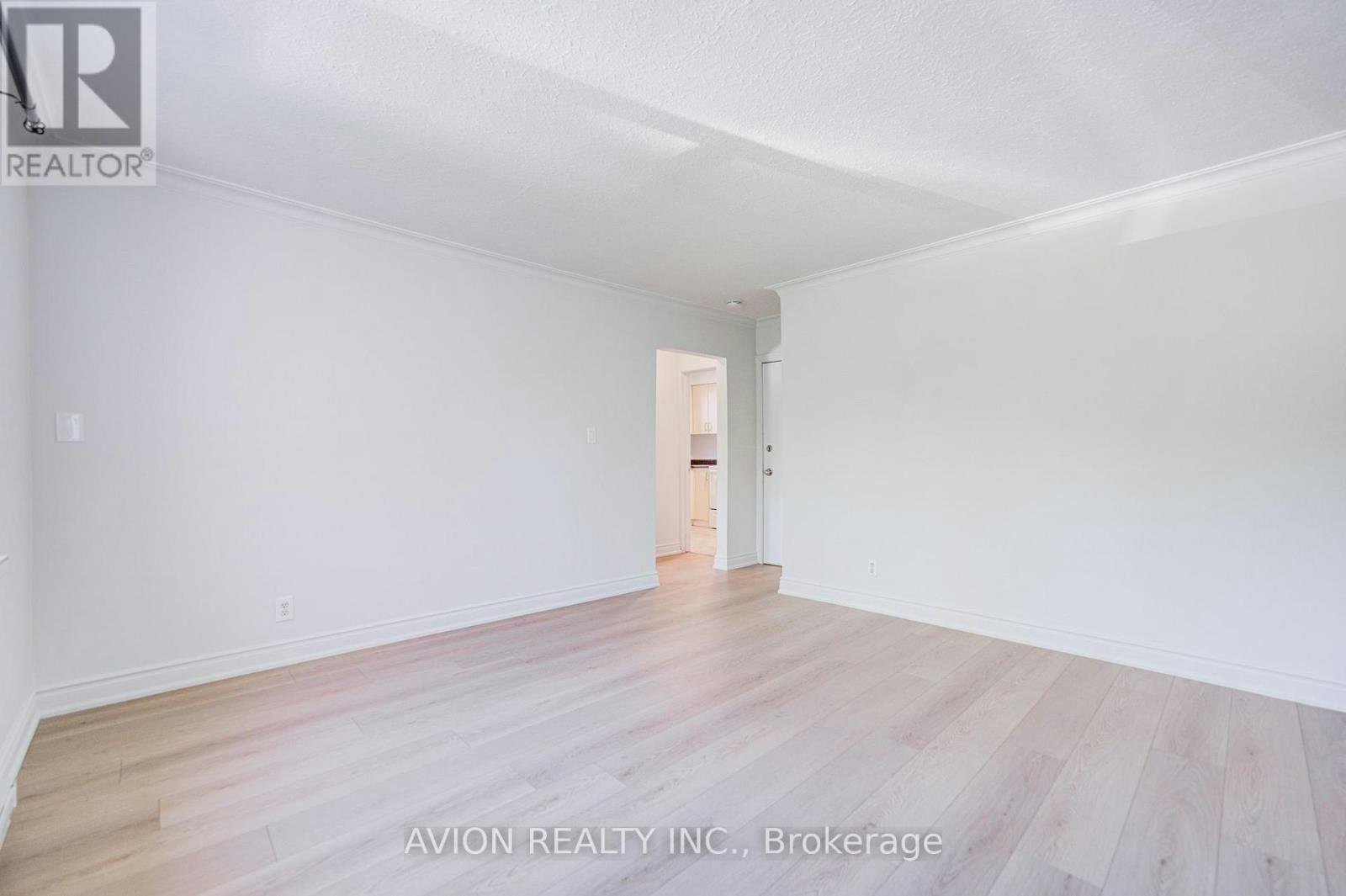 6-882 Broadview Avenue, Toronto, ON, M4K 2R1 - 11