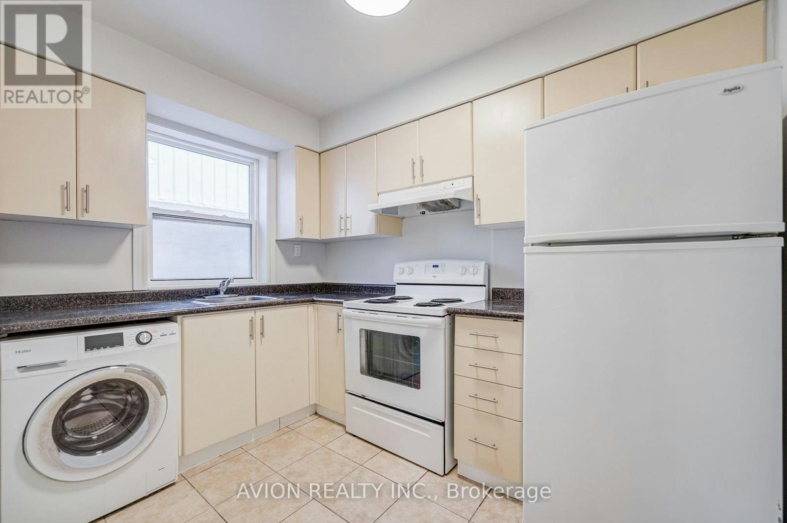 6-882 Broadview Avenue, Toronto, ON, M4K 2R1 - 18