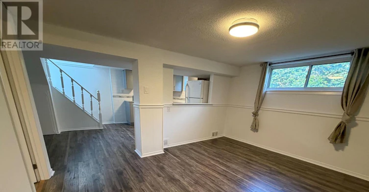 BSMT-404 Rustic Road, Toronto, ON, M6L 1W7 - 4