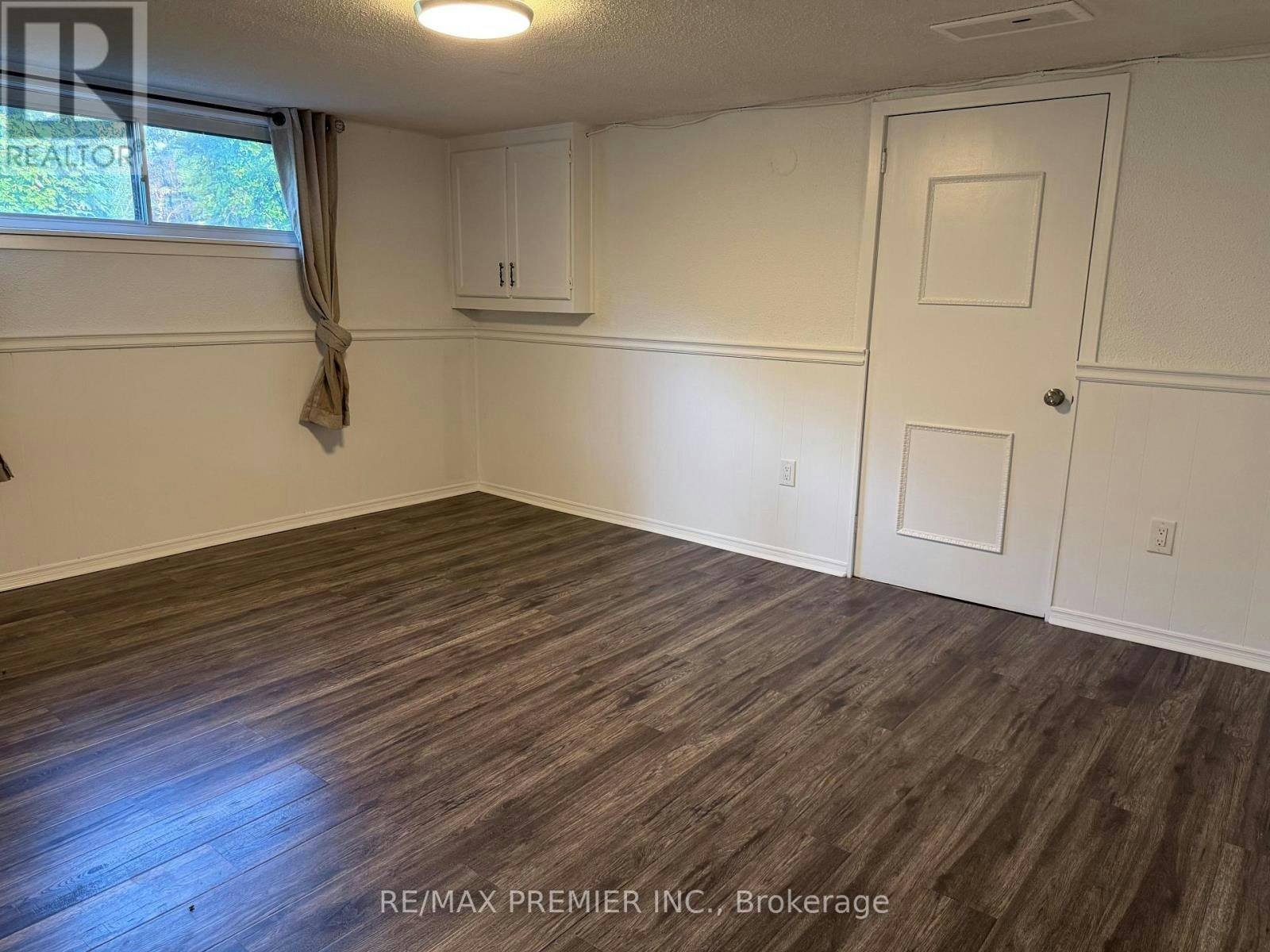 BSMT-404 Rustic Road, Toronto, ON, M6L 1W7 - 3