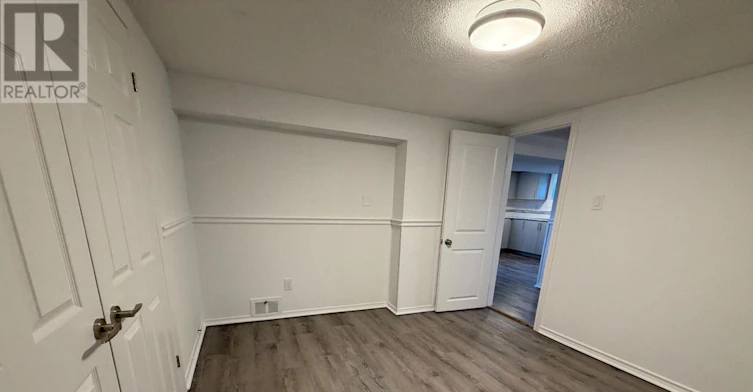 BSMT-404 Rustic Road, Toronto, ON, M6L 1W7 - 6
