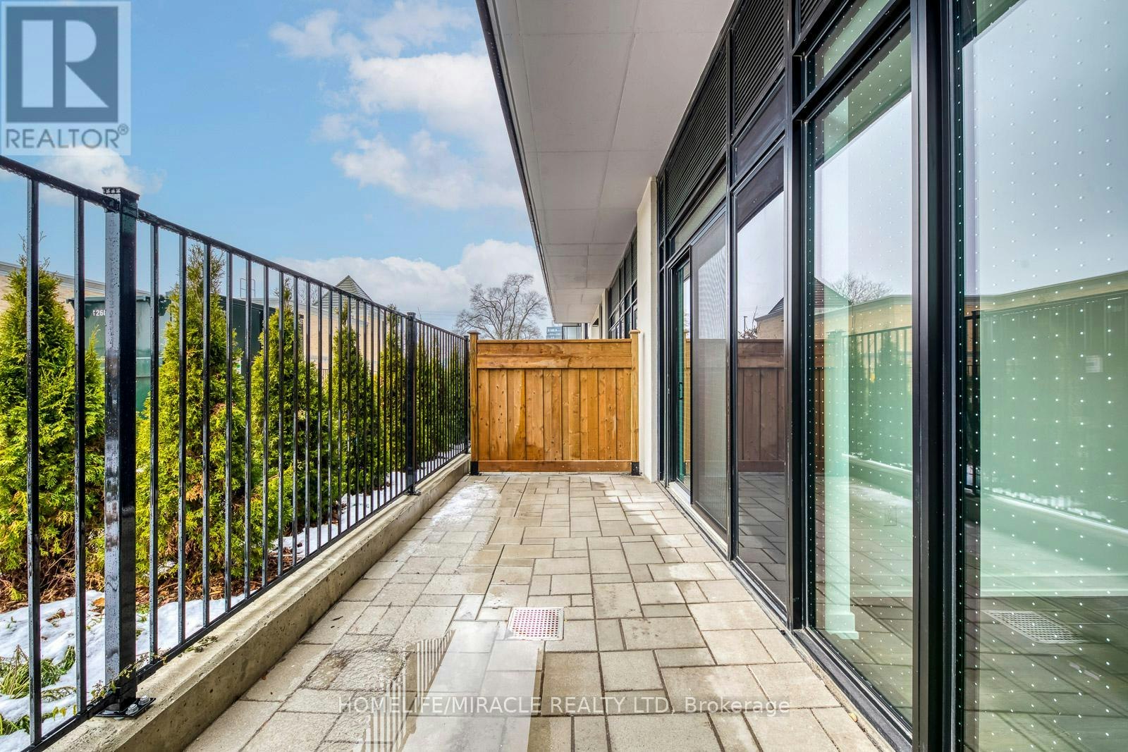 109-801 The Queensway, Toronto, ON, M8Z 1N4 - 23