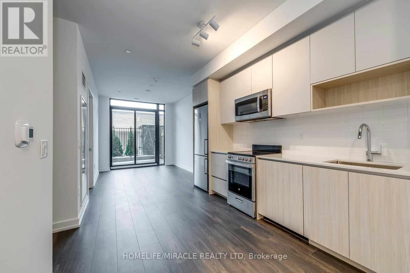 109-801 The Queensway, Toronto, ON, M8Z 1N4 - 10