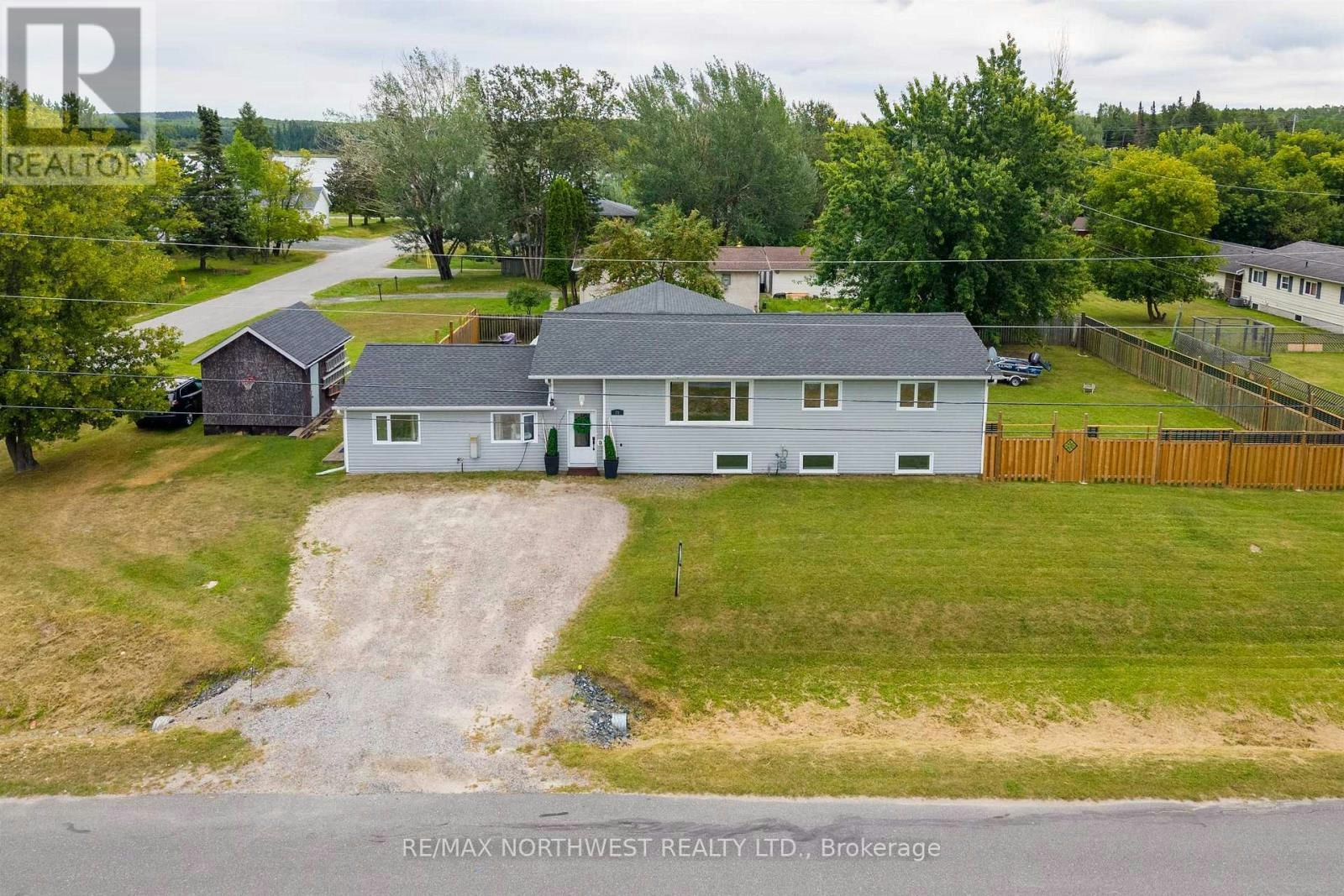 25 Park Avenue, Kenora, ON, P9N 3W8