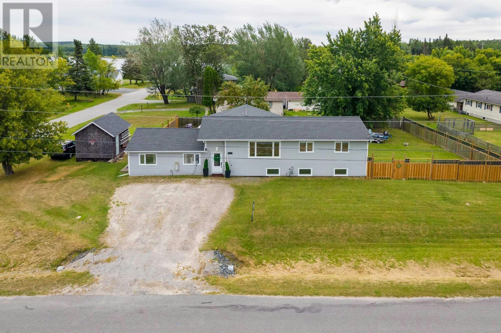 25 Park Avenue, Kenora, ON, P9N 3W8