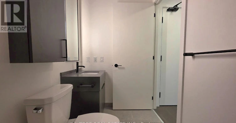525-91 Montclair Avenue, Toronto, ON, M5P 0B1 - 12