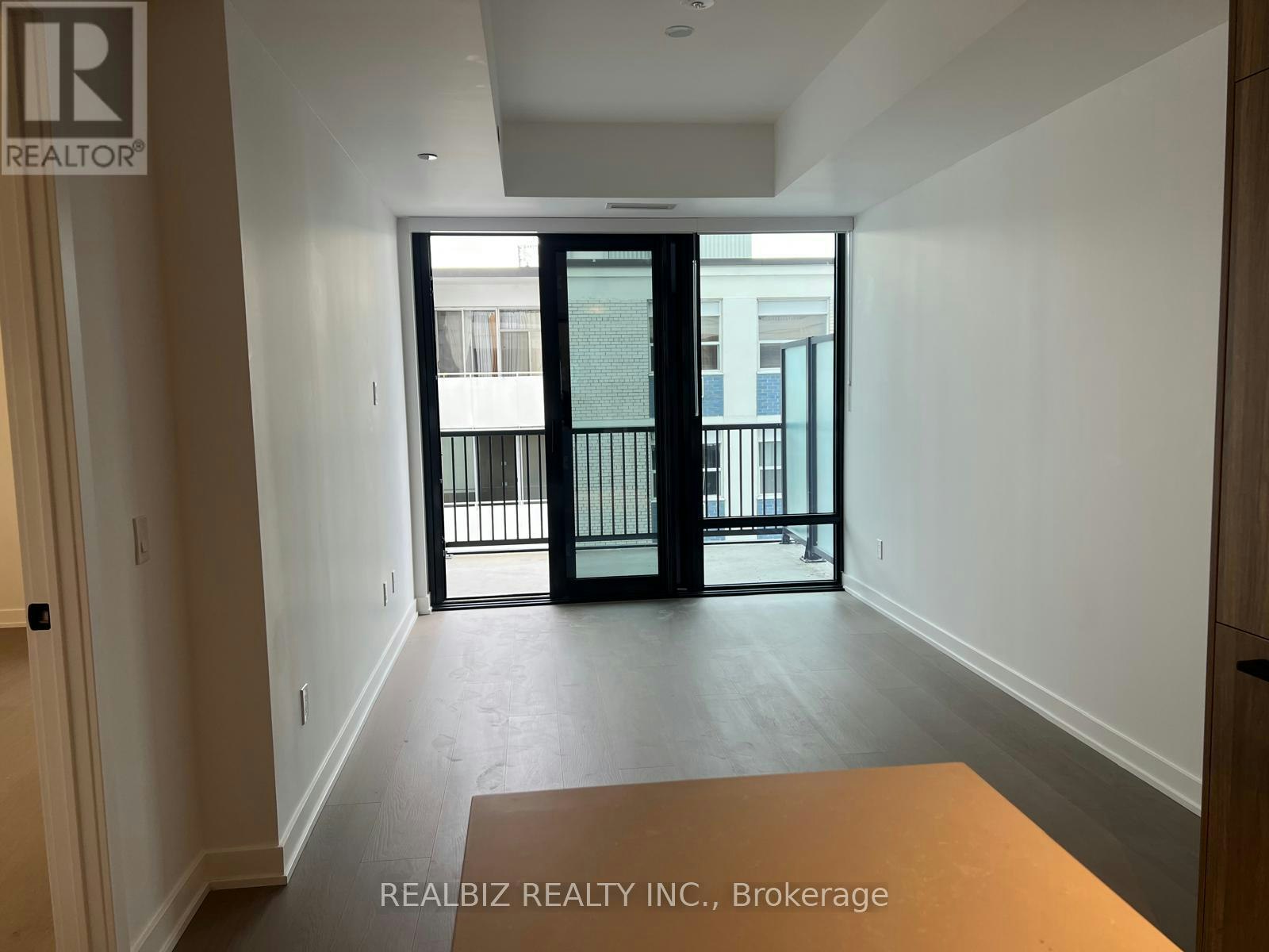 823-91 Montclair Avenue, Toronto, ON, M5P 0B1 - 15