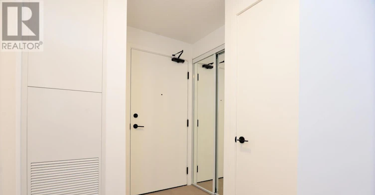 823-91 Montclair Avenue, Toronto, ON, M5P 0B1 - 33
