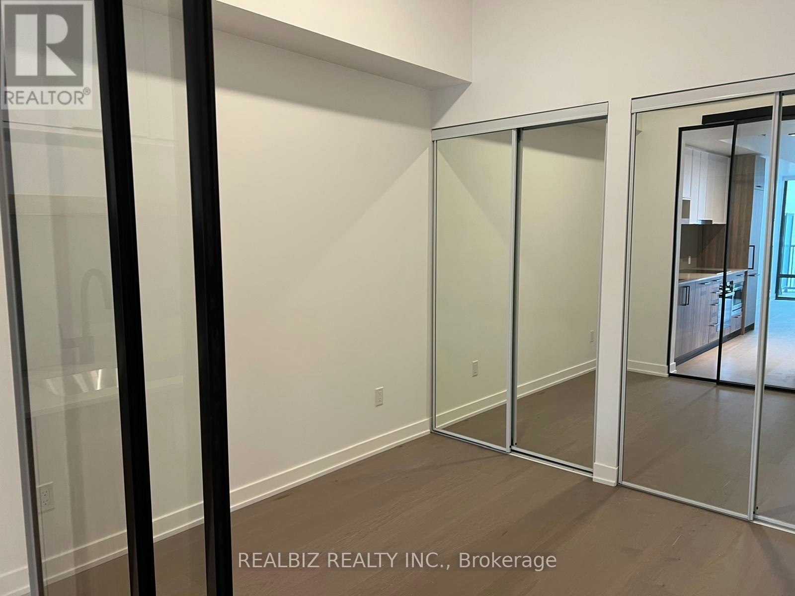 823-91 Montclair Avenue, Toronto, ON, M5P 0B1 - 19