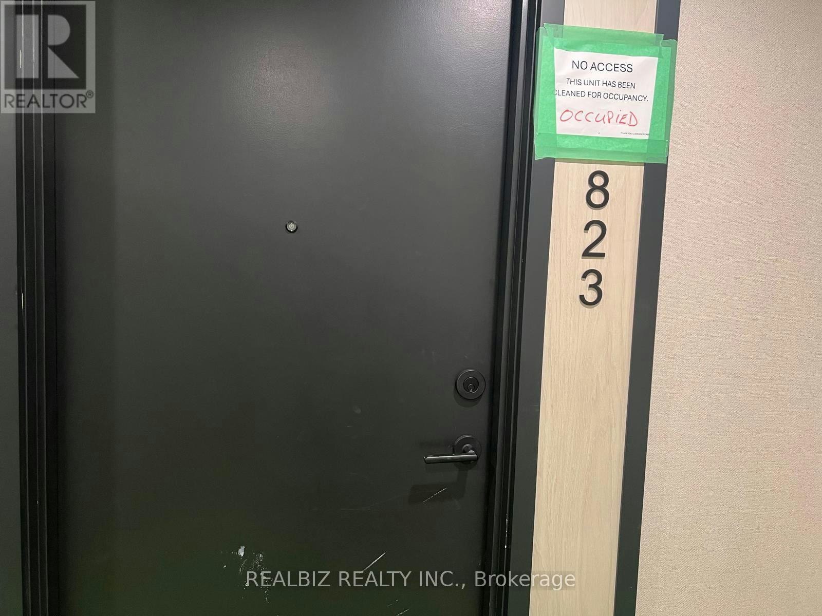 823-91 Montclair Avenue, Toronto, ON, M5P 0B1 - 3