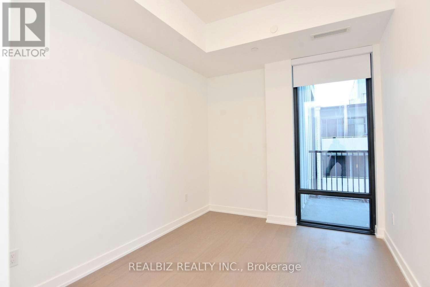 823-91 Montclair Avenue, Toronto, ON, M5P 0B1 - 22