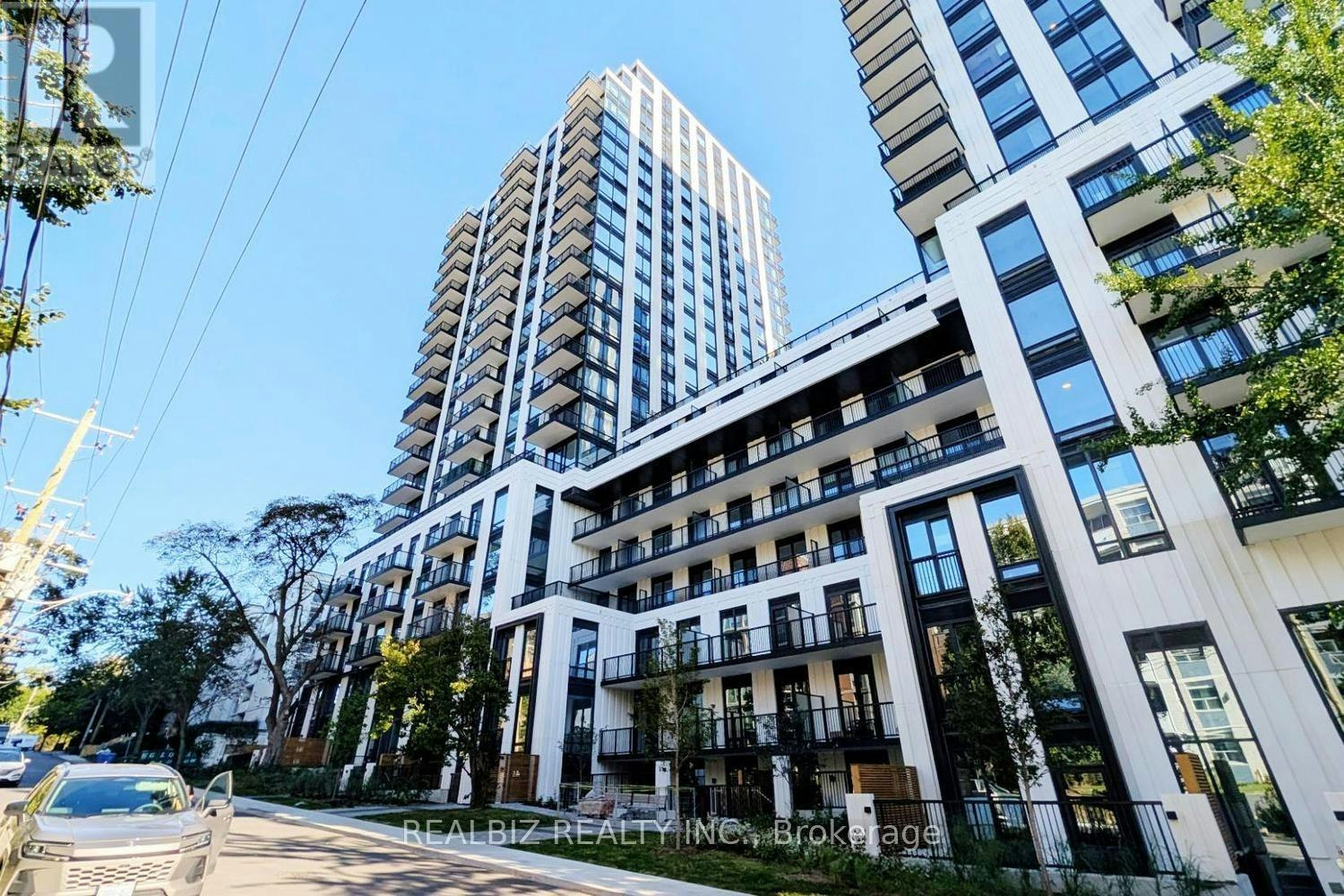 823-91 Montclair Avenue, Toronto, ON, M5P 0B1