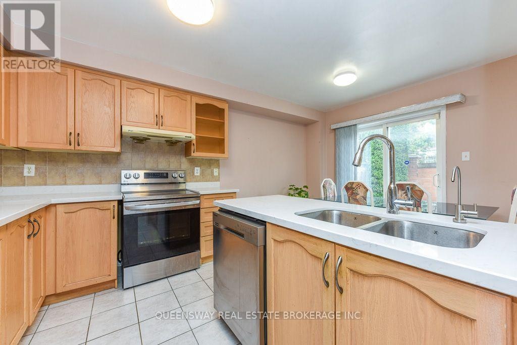 46 Thunderbird Trail, Brampton, ON, L6R 2T3 - 11
