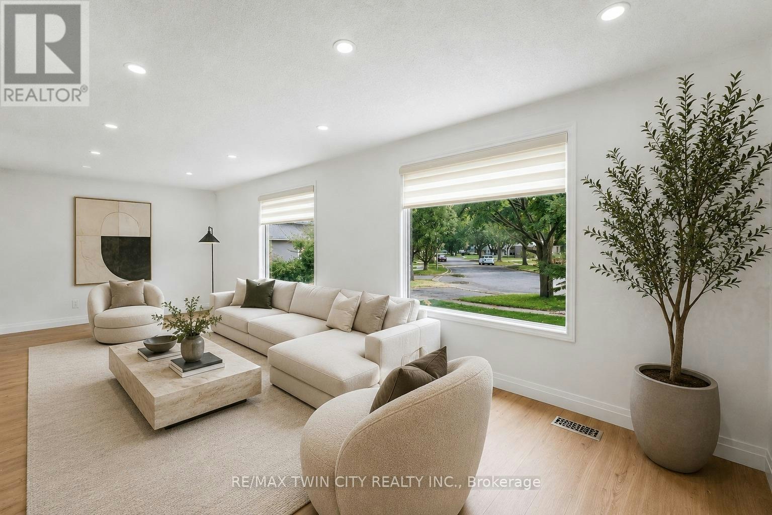 MAIN-58 Tupper Crescent, Kitchener, ON, N2B 2X9 - 7