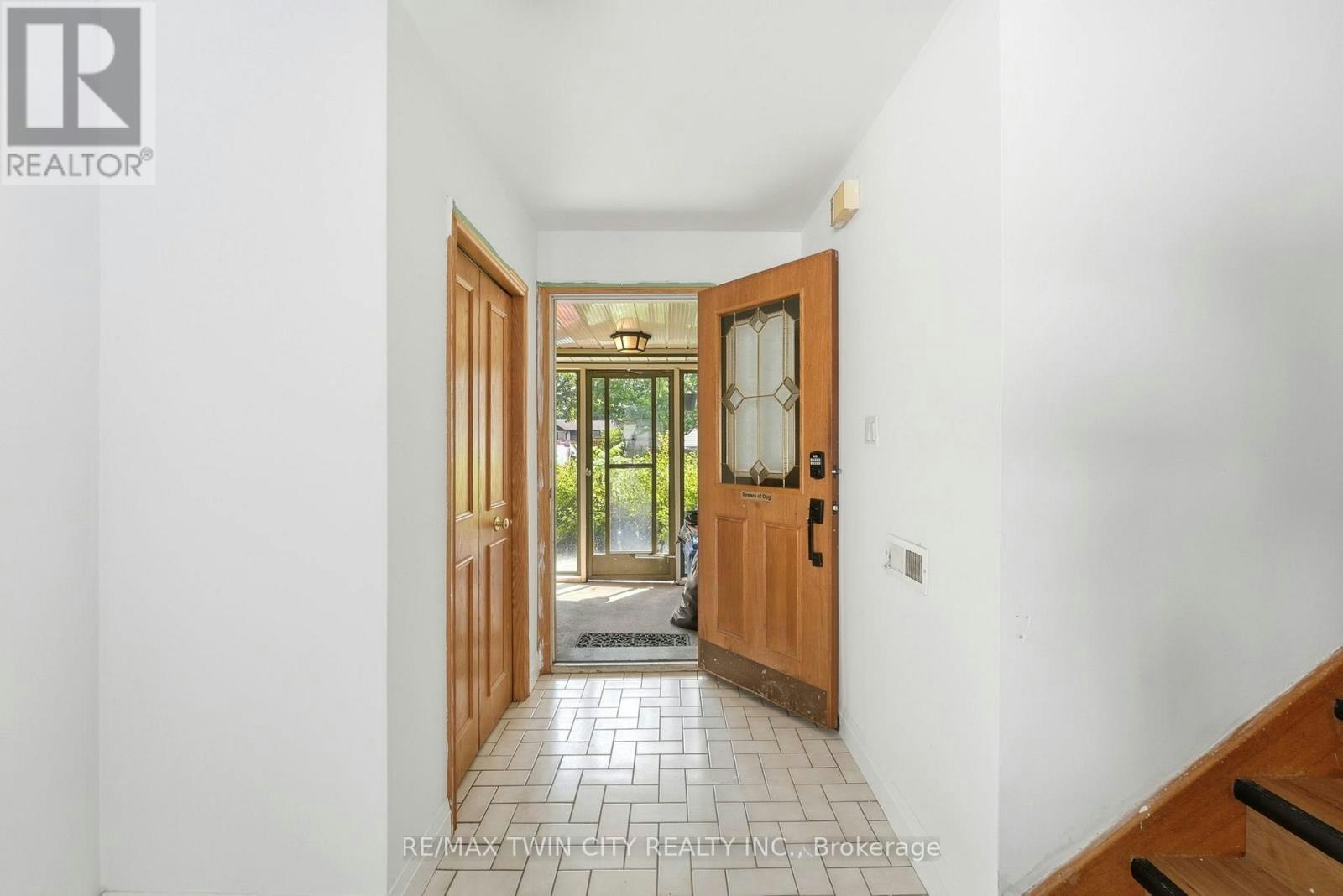 MAIN-58 Tupper Crescent, Kitchener, ON, N2B 2X9 - 3