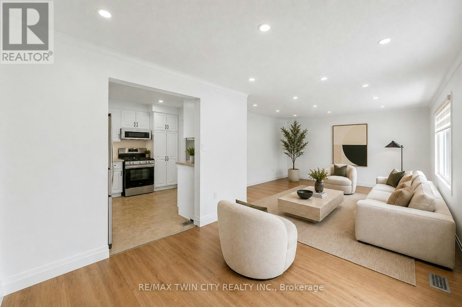 MAIN-58 Tupper Crescent, Kitchener, ON, N2B 2X9 - 8